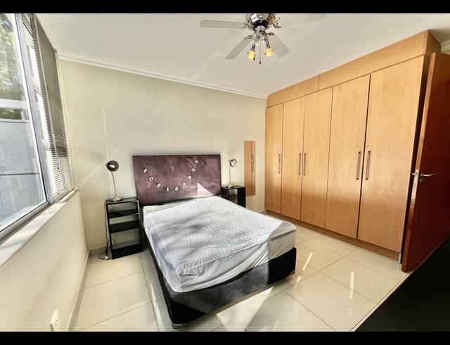 2 BEDROOM APARTMENT TO LET IN BEDFORD GARDENS